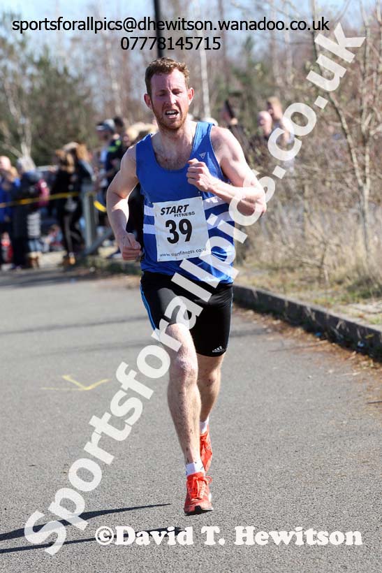 Senior mens Elswick Harriers Good Friday Road Relays. Photo: David T. Hewitson/Sports for All Pics